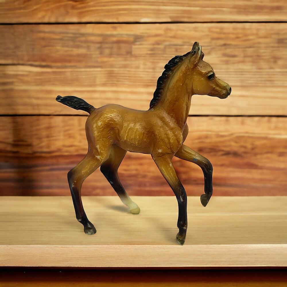 BREYER Horse #62028 DAY AT THE VET Warmblood Foal Classics Figure Equine
